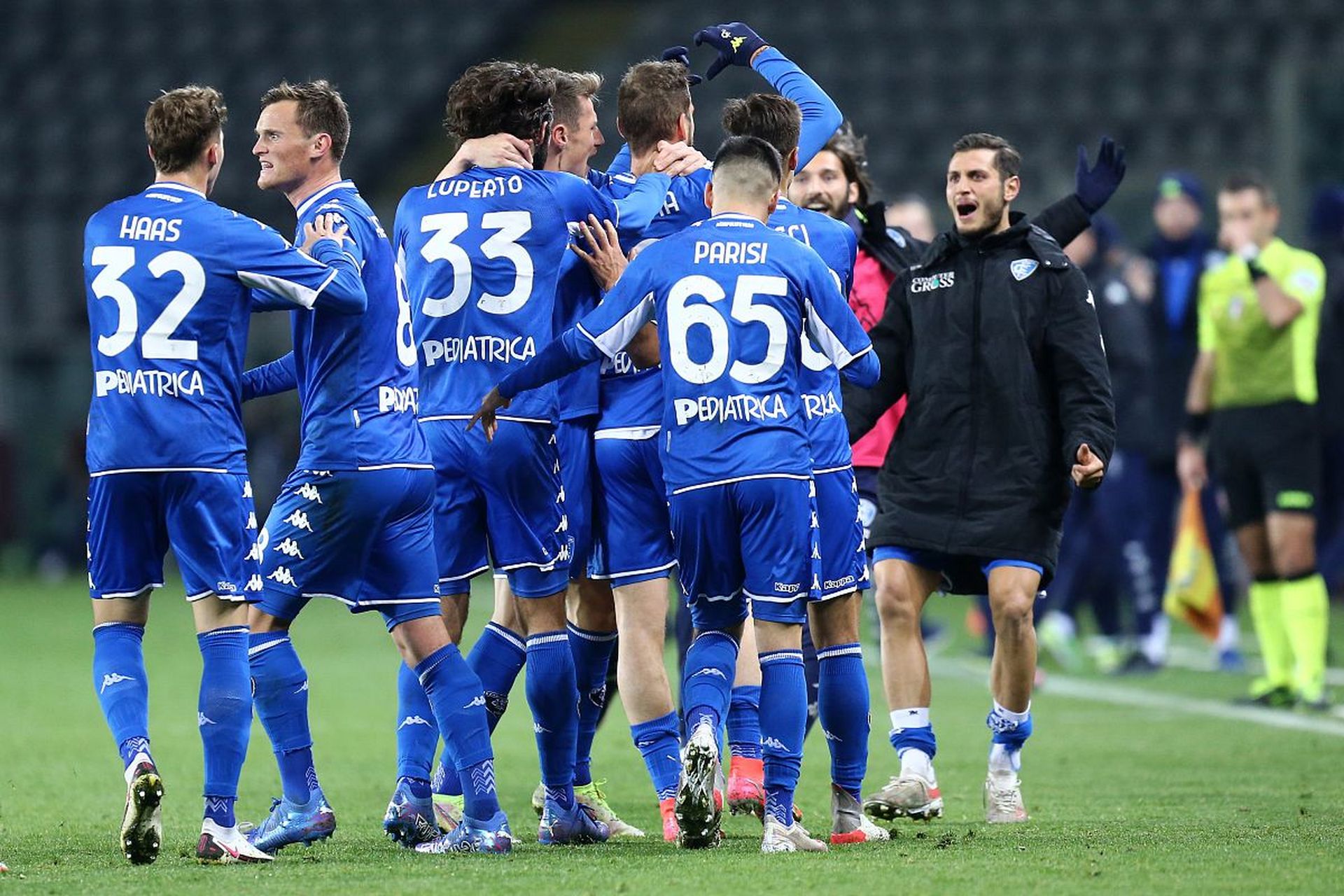 运动员通常 运动员通常