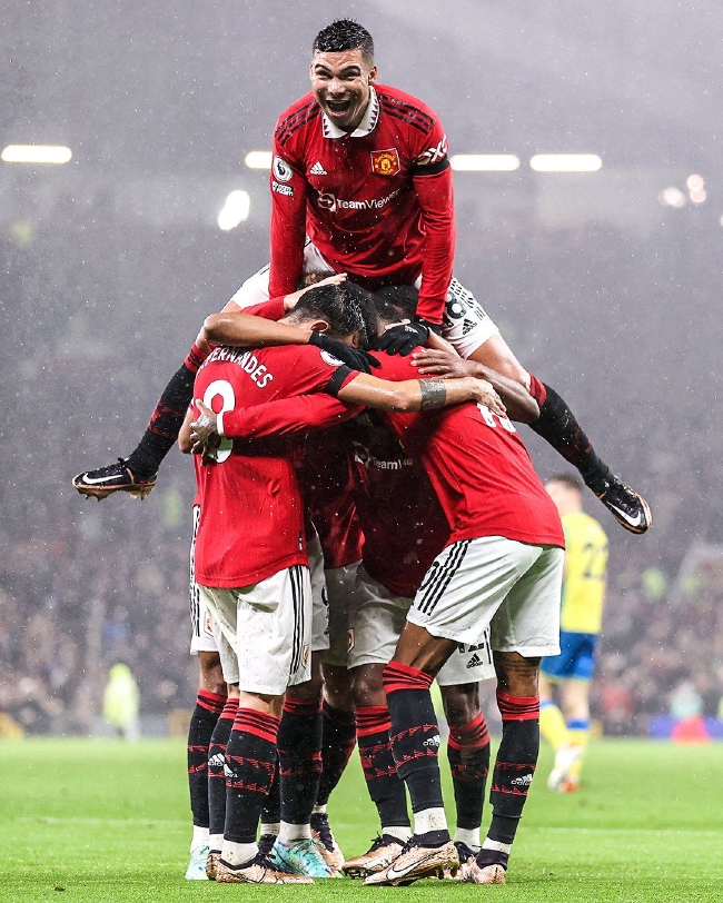 也是对他与 也是对他与